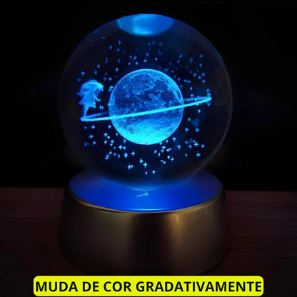 Luminária de Mesa Bola de Cristal Galáxia LED Base de Madeira